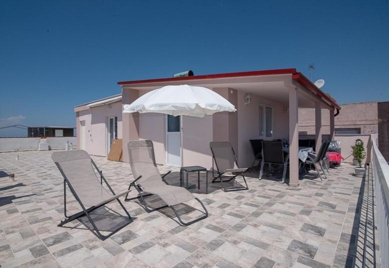 Grcka Reni Greece Beach Penthaus 3 Nea Kallikrateia المظهر الخارجي الصورة