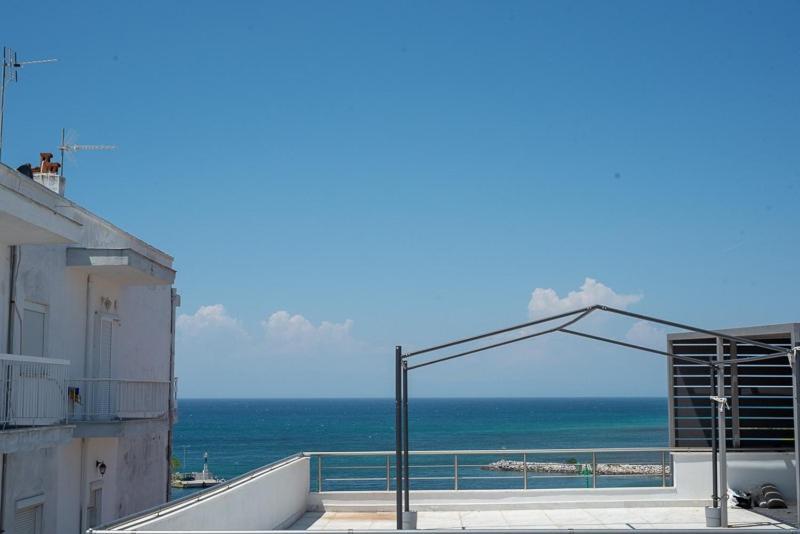 Grcka Reni Greece Beach Penthaus 3 Nea Kallikrateia المظهر الخارجي الصورة